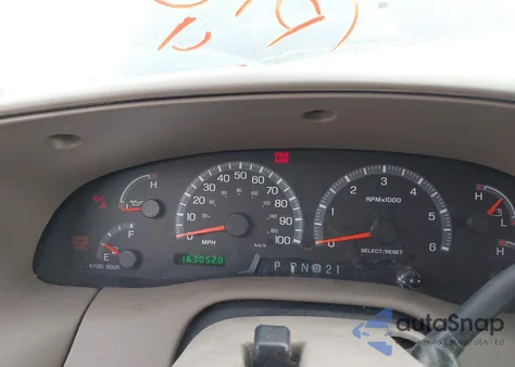 2002 Ford F-150 Lariat/Xlt z USA, uszkodzony, nr VIN 1FTRW07LX2KC53615